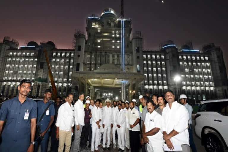 kcr inspects secretariat