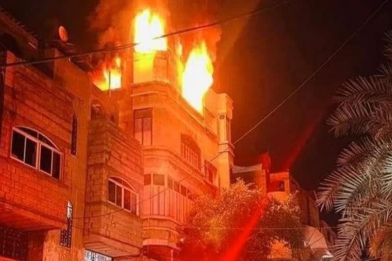 House Fire in Gaza Strip Kills 21 Palestinians Refugee