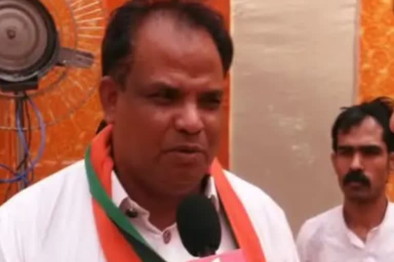 Arrest warrant issued against Union Minister John Barla