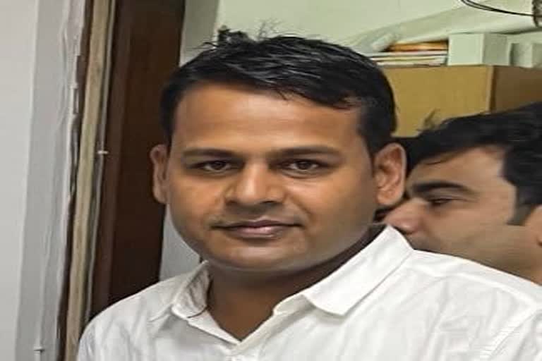 Youth Congress Vice President Rakesh Meena resigns