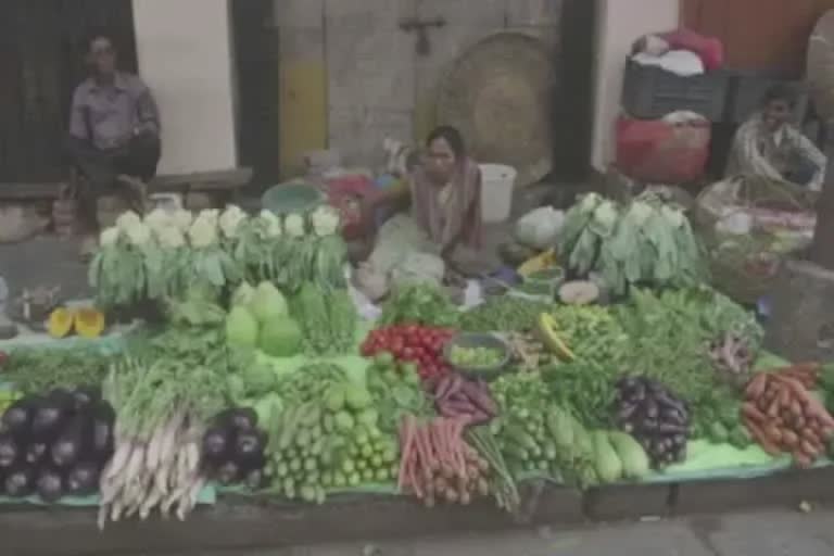 Vegetables Pulses Price ગૃહિણીઓની બચત પર અસર, જૂઓ શાકભાજી કઠોળના ભાવ