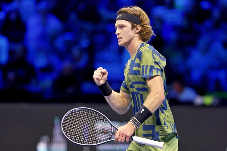 ATP Finals  Andrey Rublev  Stefanos Tsitsipas  आंद्रे रूबलेव  स्टेफानोस सिटसिपास  एटीपी फाइनल्स