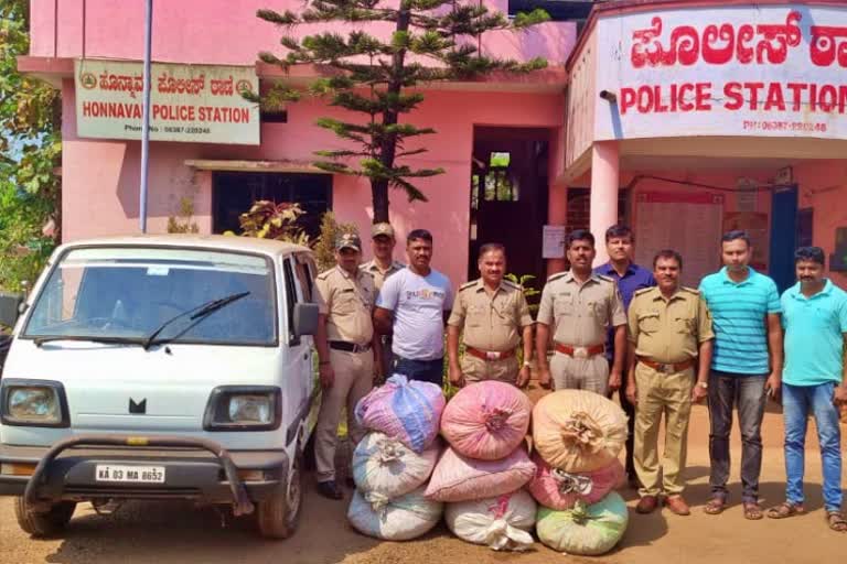 three arrested for areca nut theft