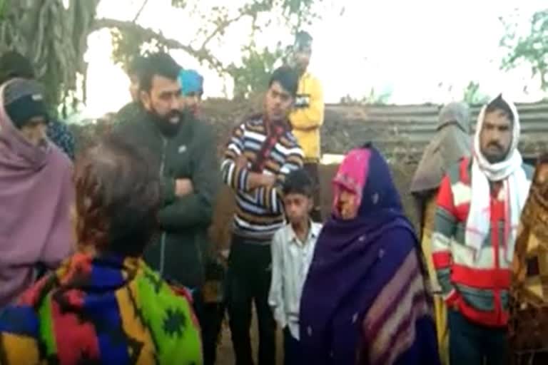 Husband and wife found in well in Dausa