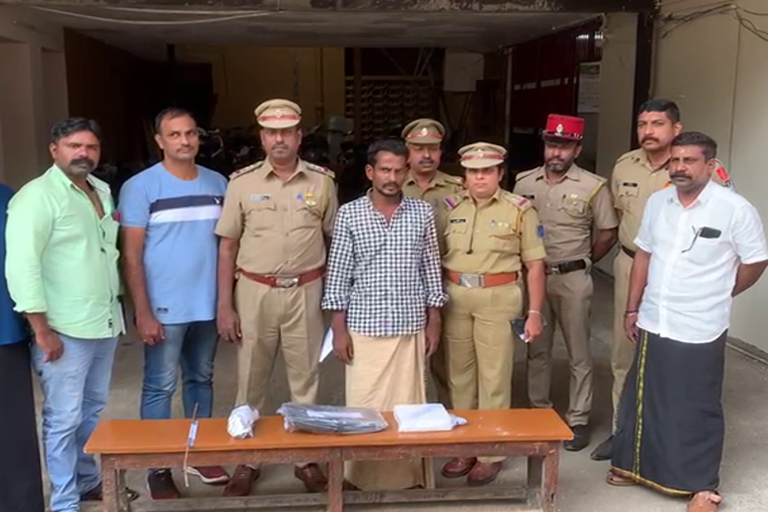 Kannur Mahi temple theft Kozhikode native arrest  മാഹി ചെറിയത്ത് മണ്ടോള ക്ഷേത്രത്തില്‍ കവര്‍ച്ച  Theft at Mandola Temple in Mahi  കോഴിക്കോട്  കോഴിക്കോട് സ്വദേശി മാഹിയില്‍ പിടിയില്‍  മാഹി പൊലീസ്  mahi police action against mahi temple theft