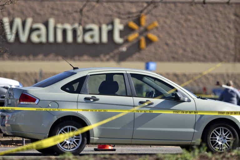 Witness: Walmart shooter seemed to target certain people