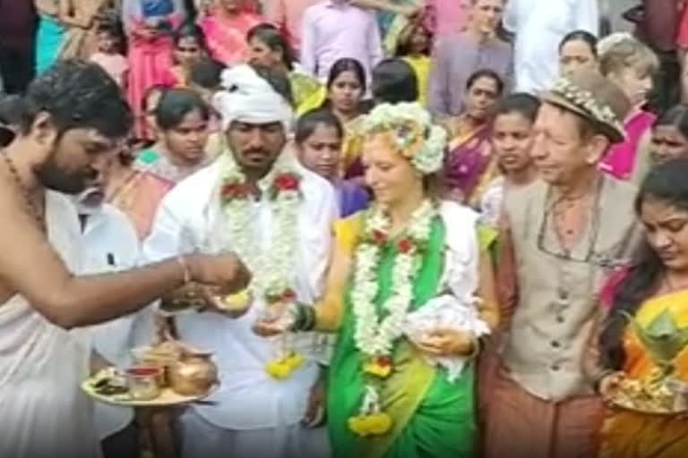 Belgium bride and Karnataka groom get married in Hampi temple