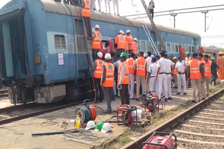 Joint mock drill of Railway and NDRF team