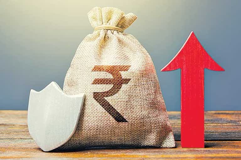 RBI Interest is more than 8 percent for to beat inflation