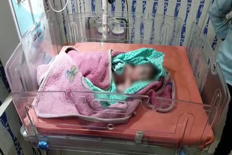 Newborn found in bushes At Katihar