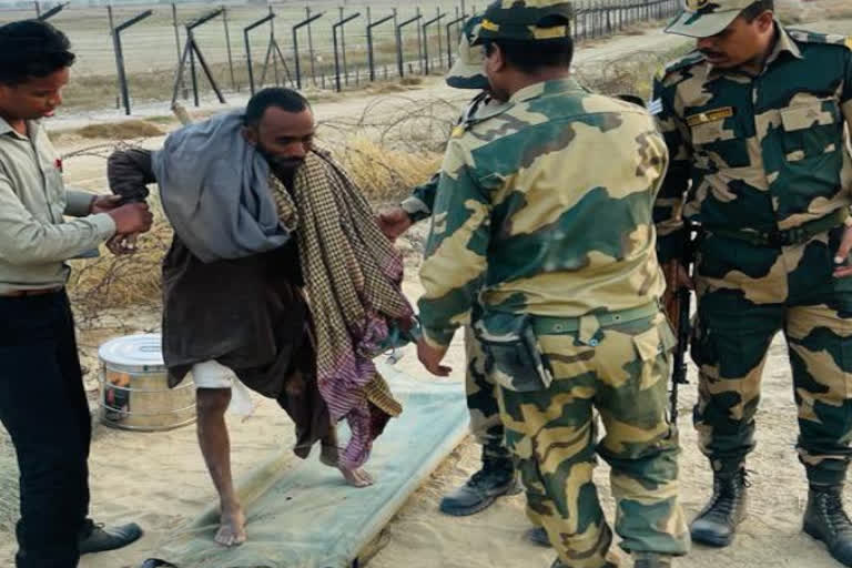 BSF shot Pakistani civilians on Indo Pak Border, returned him after questioning
