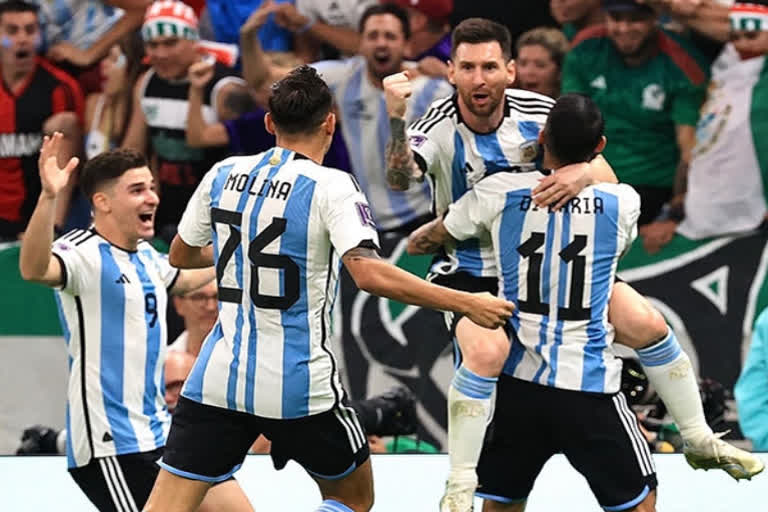 Messi leads Argentina