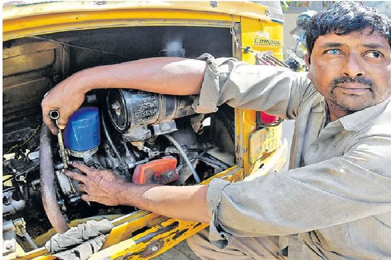 Auto Mechanic Hafeez