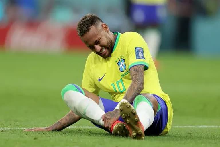 Neymar working ''24 hours a day'' to return at World Cup