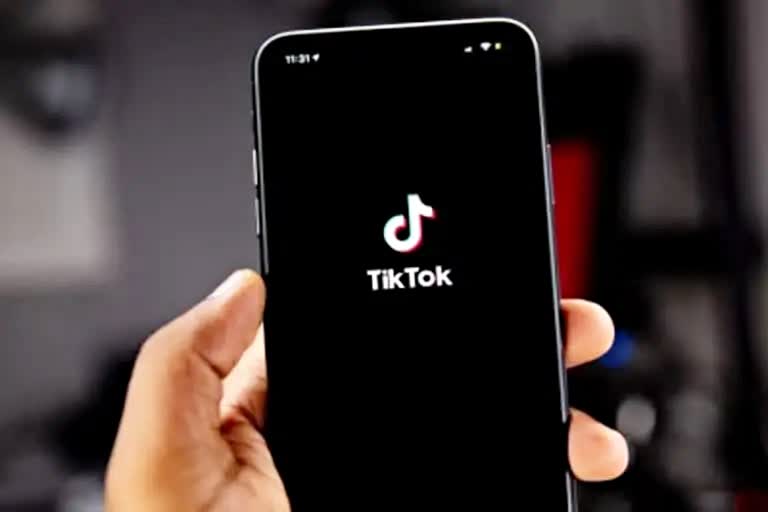 TikTok Encourages Toxic Diet