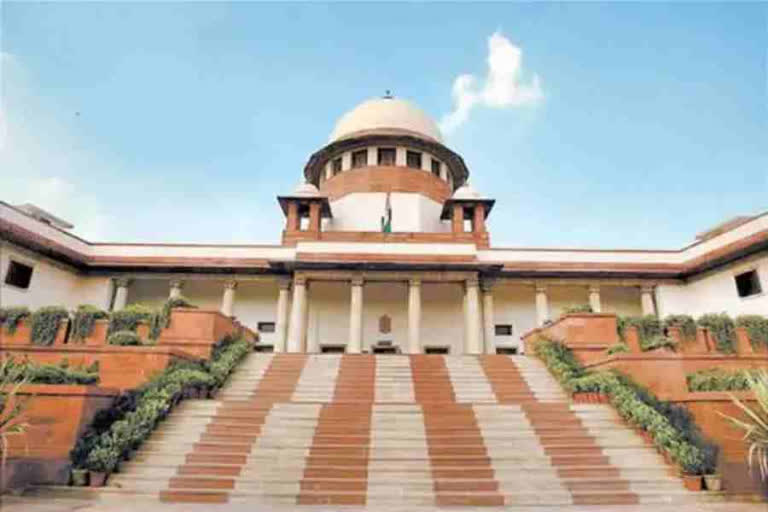 SC REJECT COMPLETE STAY ON HIGHCOURT ORDERS ON AMARAVATI