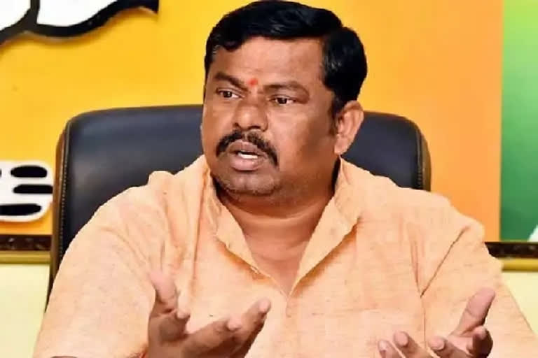 Doctors surgery to  MLA Rajasingh in hyderabad