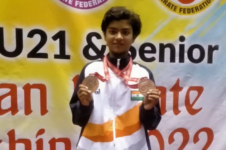 आकांक्षा वर्मा ने कांस्य पदक जीता