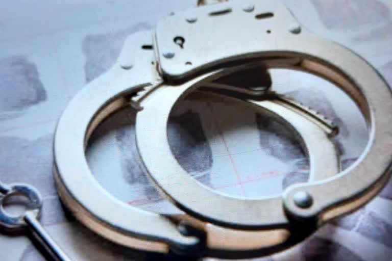 Woman Drug Peddler Arrested: خاتون منشیات فروش گرفتار، 6 گرام براؤن شوگر ضبط