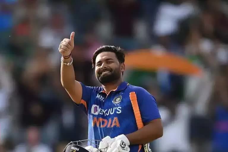 India vs New Zealand  IND vs NZ  Sanju Samson  twitter support Sanju Samson  Rishabh Pant  Fans slam Rishabh Pant  BCCI  shikhar dhawan  fans against shikhar dhawan  റിഷഭ്‌ പന്തിനെതിരെ ആരാധകര്‍  റിഷഭ്‌ പന്ത്  സഞ്‌ജു സാംസണ്‍  ശിഖര്‍ ധവാന്‍  ബിസിസിഐ