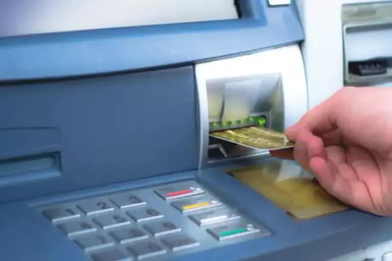 Etv Bharat1 ડિસેમ્બરથી દેશભરમાં ATMમાંથી પૈસા ઉપાડવાના અન્ય ઘણા મોટા ફેરફાર