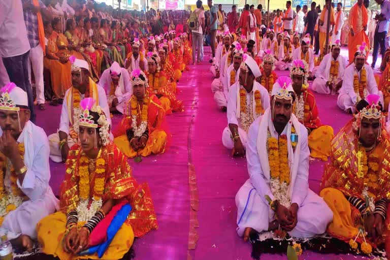 mass-marriage-as-per-hindu-custom-by-a-muslim-leader