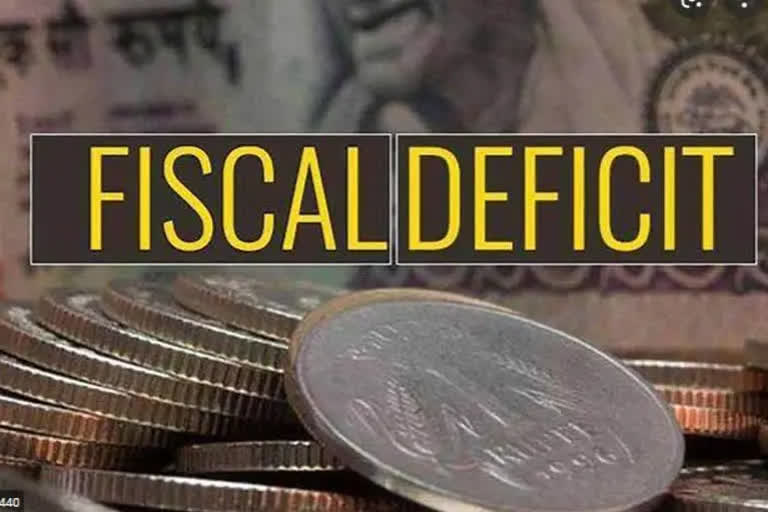 FISCAL DEFICIT till OCTOBER