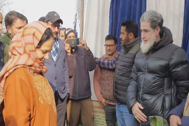 director-urban-local-bodies-kashmir-visits-sumbal