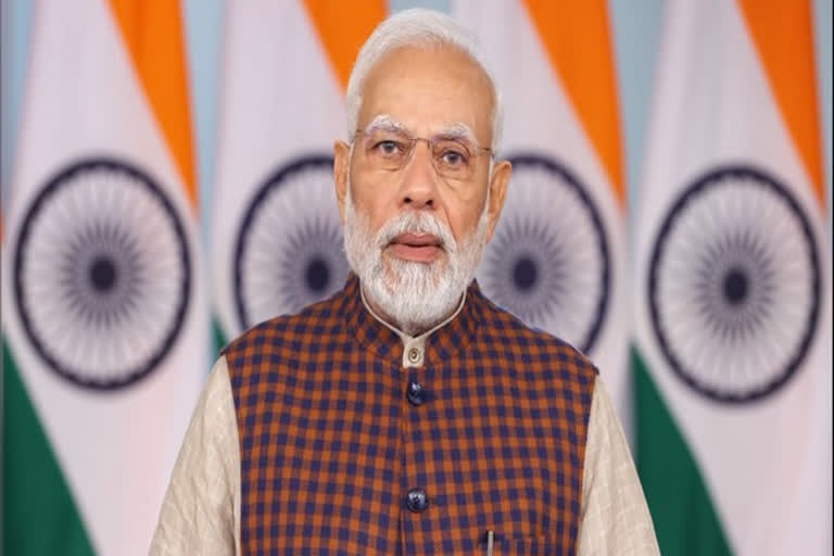 PM Modi lauds BSF on its raising day