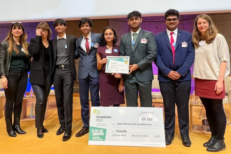 Students who won the Young Earth Champions award