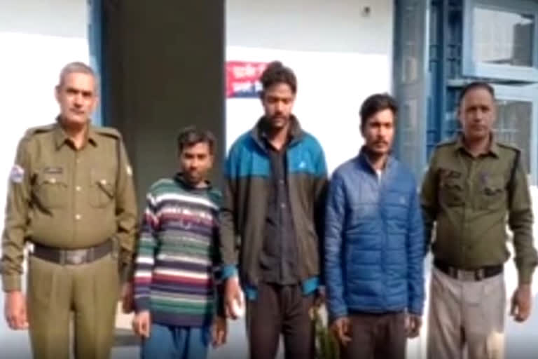 Railway track stealing gang caught in sonipat railway track seized by rpf police