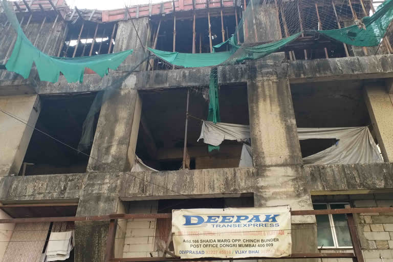 Dilapidated Buildings in Mumbai