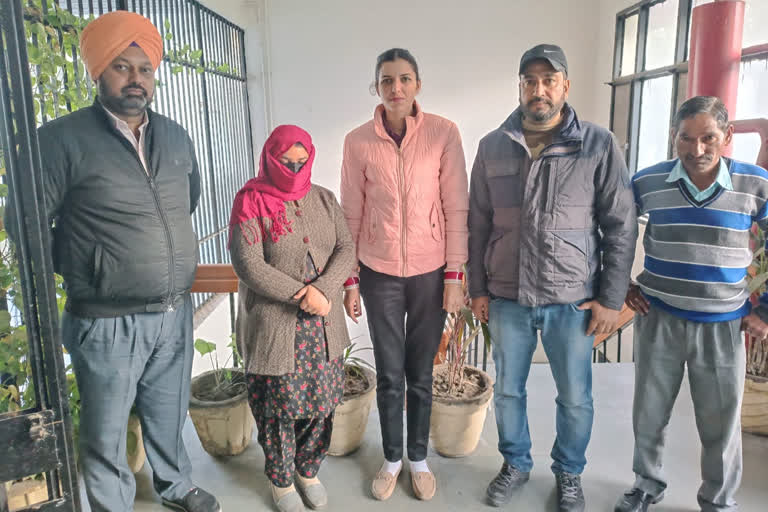 Vigilance Bureau arrested a female agent involved in the vehicle fitness certificate scam in Jalandhar