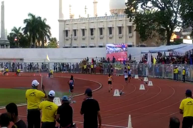 state sports meet score updation  state sports meet updation  state sports meet  sports meet kerala  കായികമേള  കായികമേള കേരളം  സ്‌കൂൾ കായികമേള  ഐഡിയൽ സ്‌കൂളും പാലക്കാടും മുന്നേറുന്നു  ഐഡിയൽ സ്‌കൂൾ കായികമേള  പാലക്കാട് ജില്ല സ്‌കോർ കായികമേള  ബിജോയ്  ബിജോയ് സ്‌കൂൾ കായികമേള  സ്‌കൂൾ കായികമേള പോയിന്‍റ് നില  സ്‌കൂൾ കായികമേള അവസാന ദിവസം  പോയിന്‍റ് നില  പോയിന്‍റ് നില കായികമേള