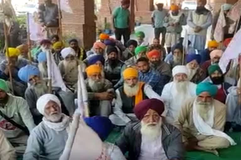 Kisan continued the strike in Amritsar