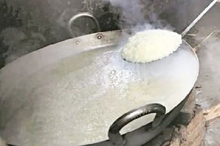 Two sisters died after falling into hot tub of mid day meal in Palamu
