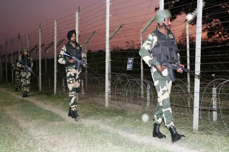 Pak Rangers capture BSF jawan who crossed over IB inadvertently; handing over awaited