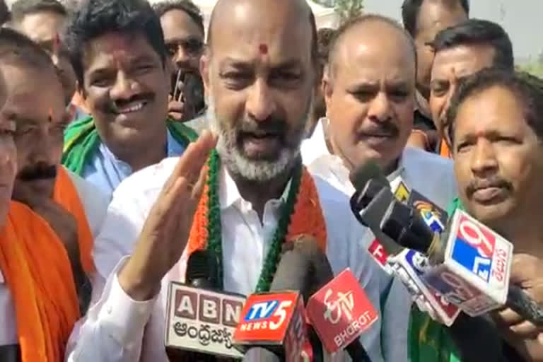 Bandi Sanjay respond on Gujarat election results