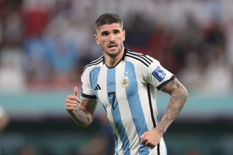 fifa world cup 2022  world cup 2022  rodrigo de paul  rodrigo de paul injury updates  de paul injury  argentina vs netherlands  world cup round of 8  അര്‍ജന്‍റീന  റോഡ്രിഗോ ഡി പോള്‍  റോഡ്രിഗോ ഡി പോള്‍ പരിക്ക്  അര്‍ജന്‍റൈന്‍ മിഡ്‌ഫീല്‍ഡ് എഞ്ചിന്‍  സ്‌കലോണി