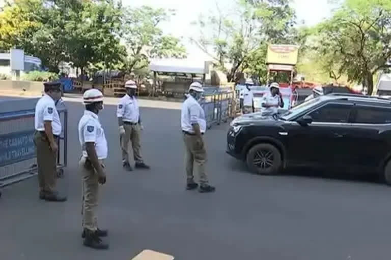 3 రోజుల పాటు ఆ మార్గాల్లో నో ఎంట్రీ.. అటుగా వెళ్లేవారు చూసుకోండి..