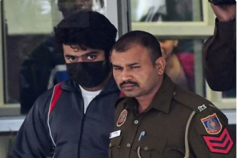 shraddha-murder-case-court-extends-aaftab-judicial-custody-for-14-days