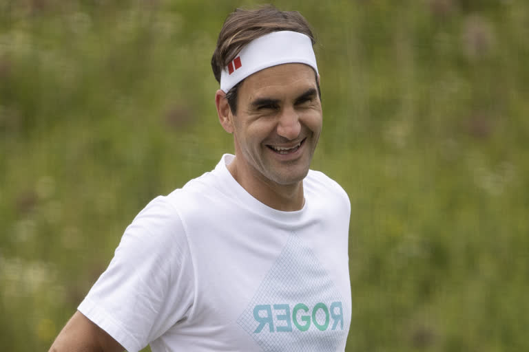 When eight Wimbledon title-winner Federer pleaded to enter the stadium