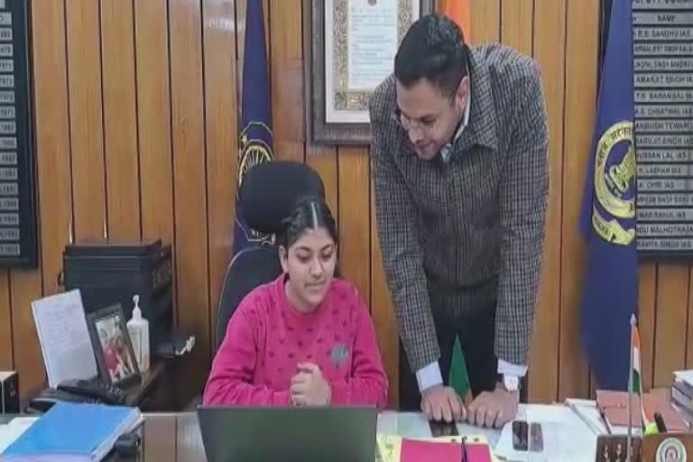 Students studying in school at Sangrur became Deputy Commissioner