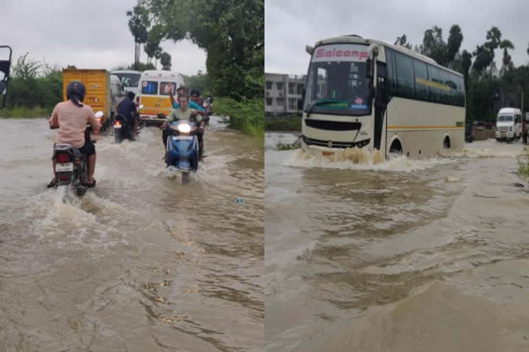 போளிவாக்கம் ஏரி நிரம்பி தரைப் பாலம் மூழ்கியதால் வாகனங்கள் தரைப்பாலத்தைக் கடக்க முடியாமல் அவதியடைந்தன.