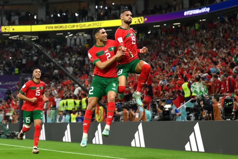 FIFA WORLD CUP 2022  ഫിഫ ലോകകപ്പ് 2022  ഖത്തർ ലോകകപ്പ്  Qatar World cup  Ronaldo  റൊണാൾഡോ  പോർച്ചുഗൽ vs മൊറോക്കോ  Portugal vs Morocco  ക്രിസ്റ്റ്യാനോ റൊണാൾഡോ  മൊറോക്കോ  പോർച്ചുഗൽ  പടങ്കിപ്പടയെ കെട്ടുകെട്ടിച്ച് മൊറോക്കൻ കരുത്ത്  Morocco  Portugal  FIFA WORLD CUP 2022 Morocco beat Portugal  പടങ്കിക്കപ്പലിനെ മുക്കി മൊറോക്കൻ കരുത്ത്  പടങ്കിക്കപ്പലിനെ മുക്കി ആഫ്രിക്കൻ കരുത്ത്  ആഫ്രിക്കൻ കരുത്തിൽ മുങ്ങി പടങ്കിക്കപ്പൽ