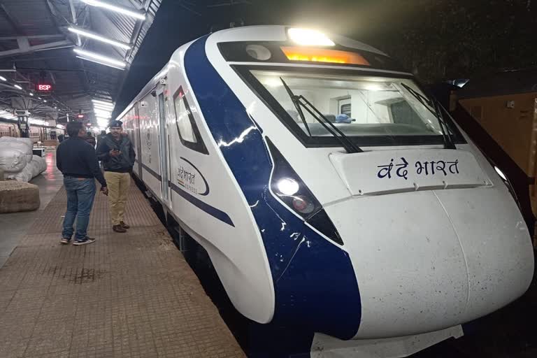 Vande Bharat high speed train