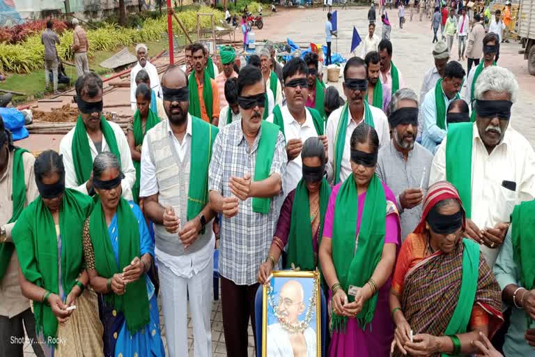 delhi-protest-farmers death condolance at freedom park