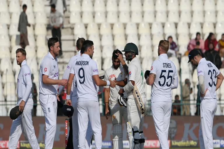 pakistan vs england  pakistan vs england 2nd test highlights  ഹാരി ബ്രൂക്ക്  Harry Brooke  മുള്‍ട്ടാന്‍ ടെസ്റ്റില്‍ പാകിസ്ഥാന് തോല്‍വി  Pakistan lost in Multan Test  മാര്‍ക്ക് വുഡ്  Mark Wood