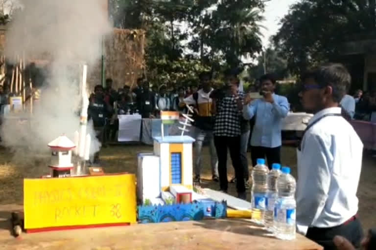 Several Jharkhand college students sustain injuries as rocket exhibit explodes