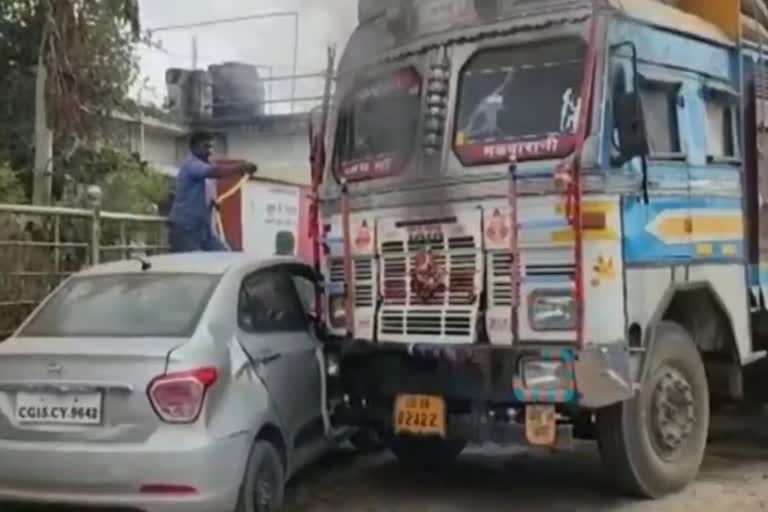 Truck collided with parked car in Surajpur